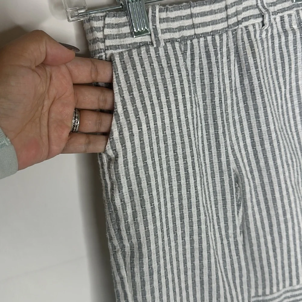 Vignette Girls striped wide leg pants size 4 EUC